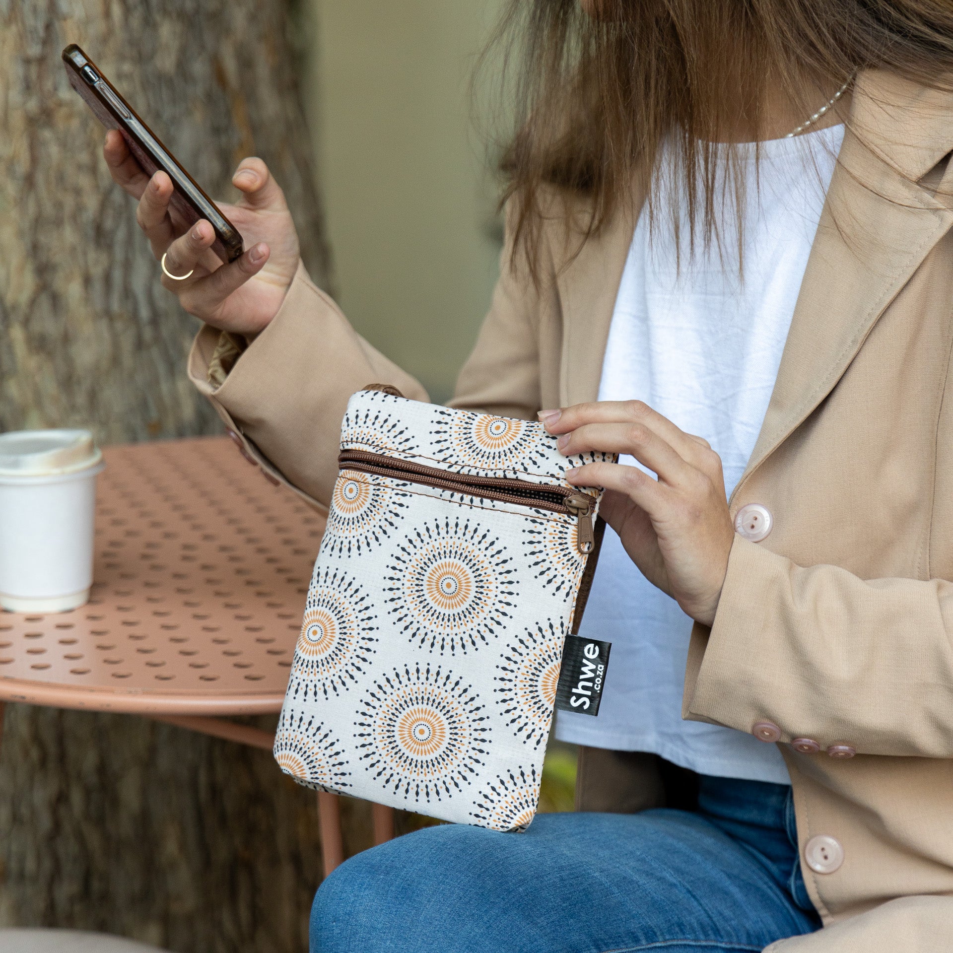 Unisex Shwe String Bag