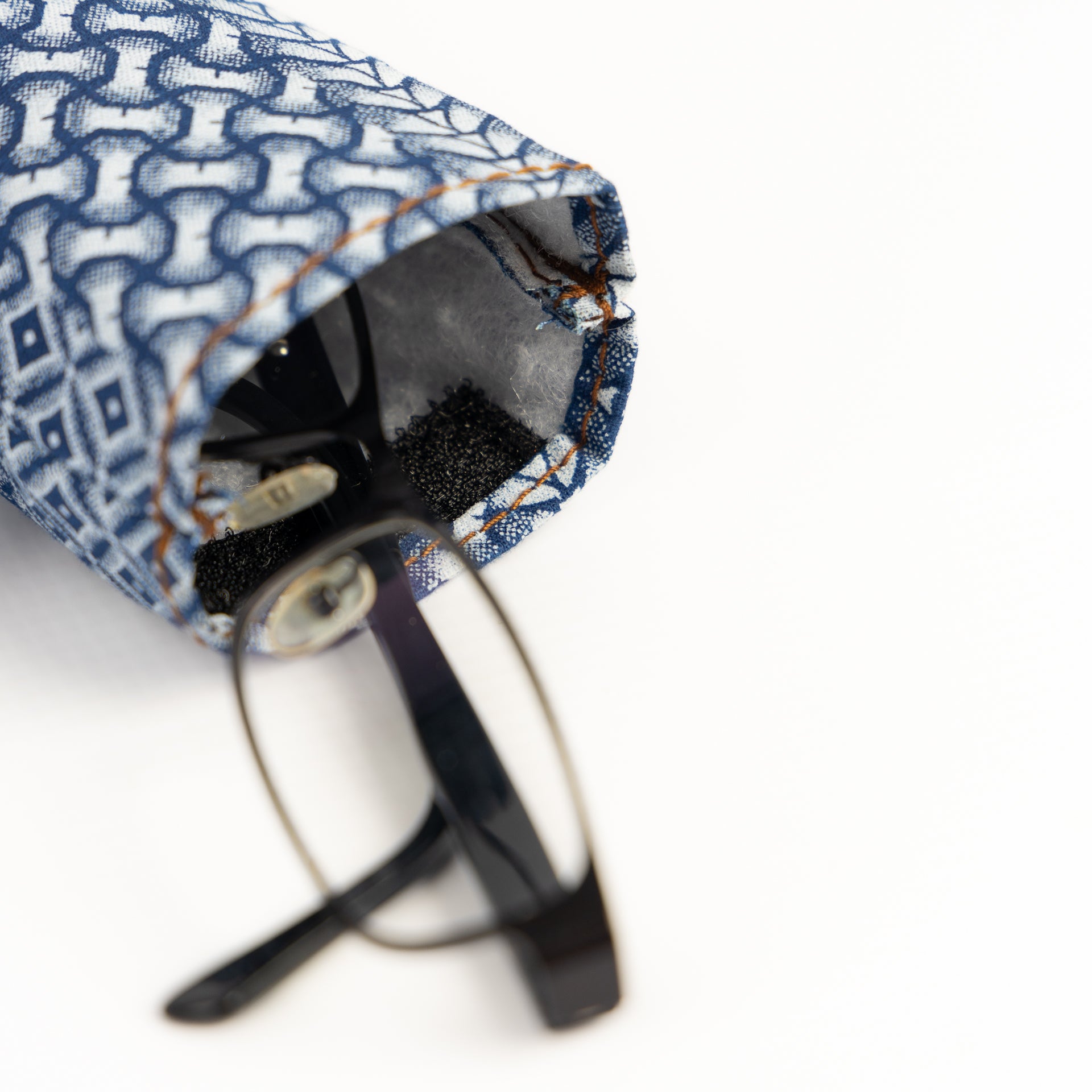 Unisex Shwe Glasses Case