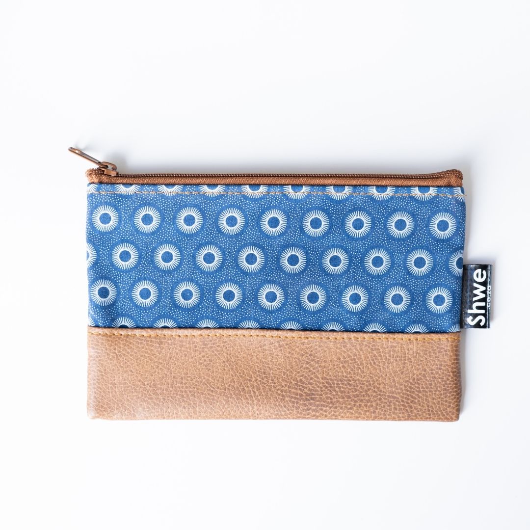 Unisex Shwe Leather Look Clutch