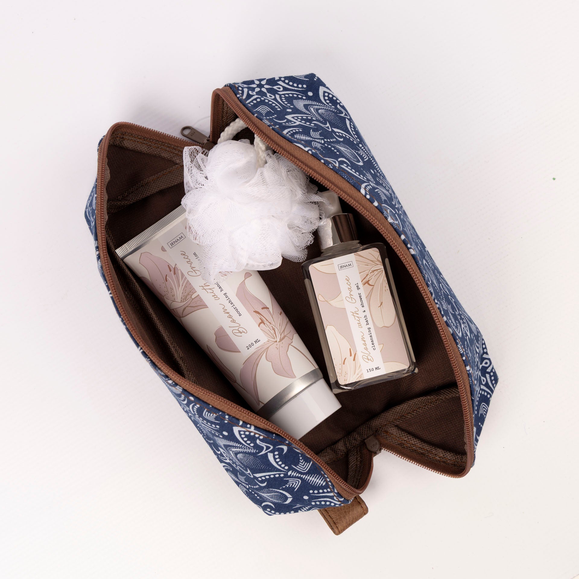 Unisex Shwe Zip Down Toiletry Bag