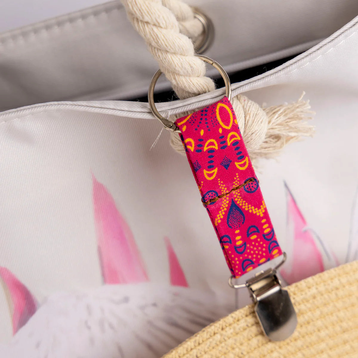 Unisex Shwe Hat Clip