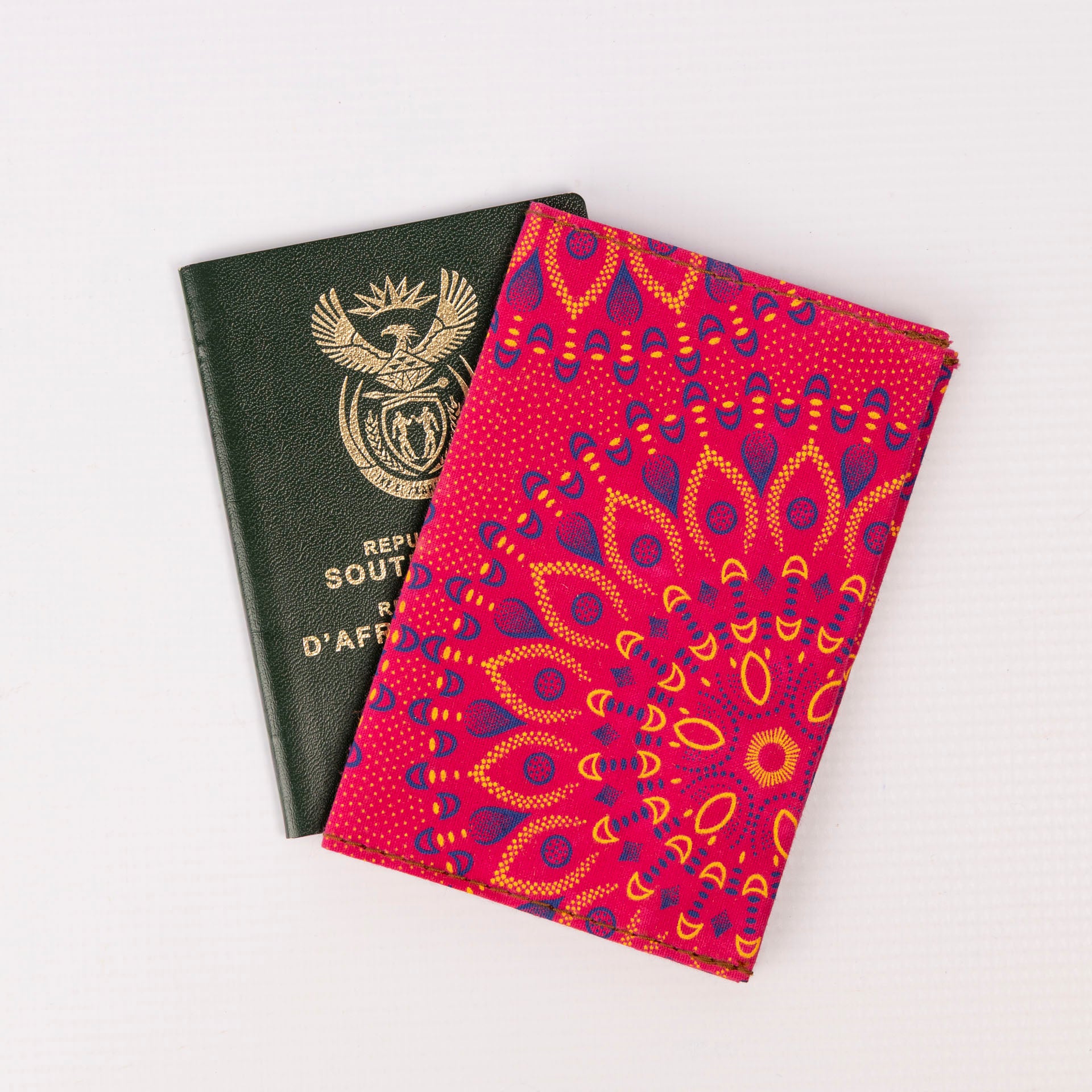 Unisex Shwe Passport Covers