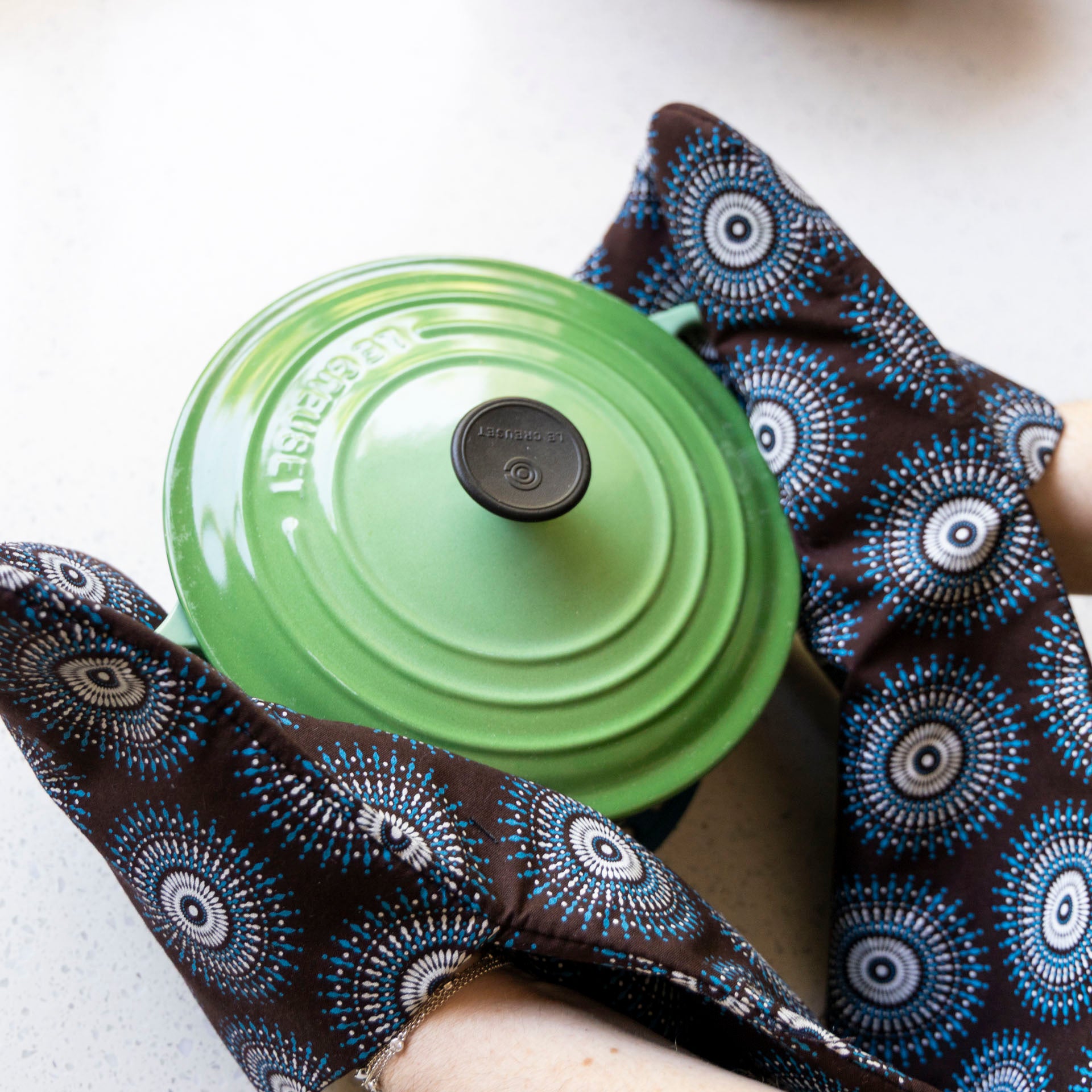 Unisex Shwe Oven Gloves