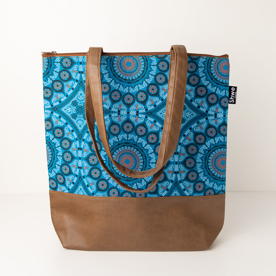 Unisex Shwe Leather Look Tote