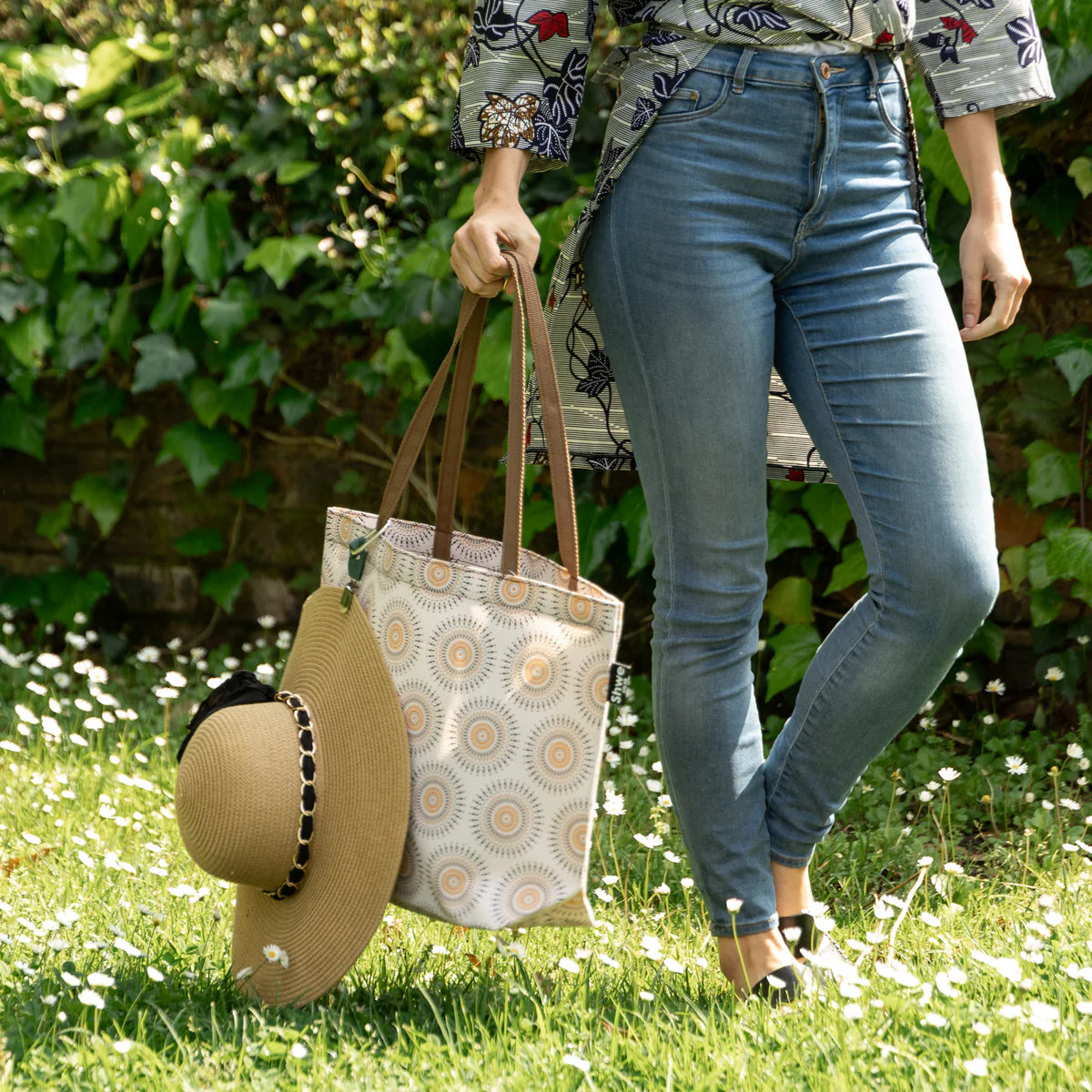 Unisex Shwe Shopper Tote