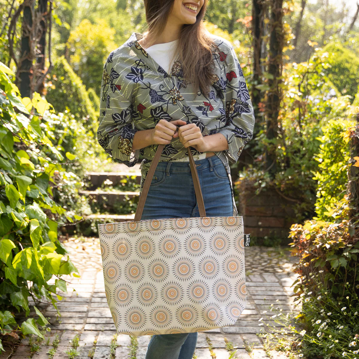 Unisex Shwe Shopper Tote