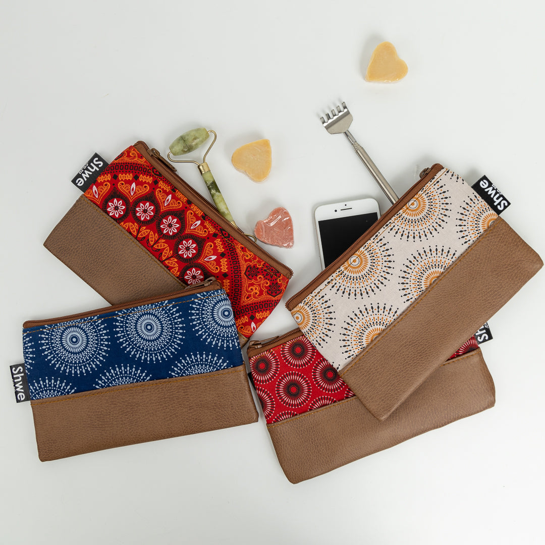 Unisex Shwe Leather Look Clutch