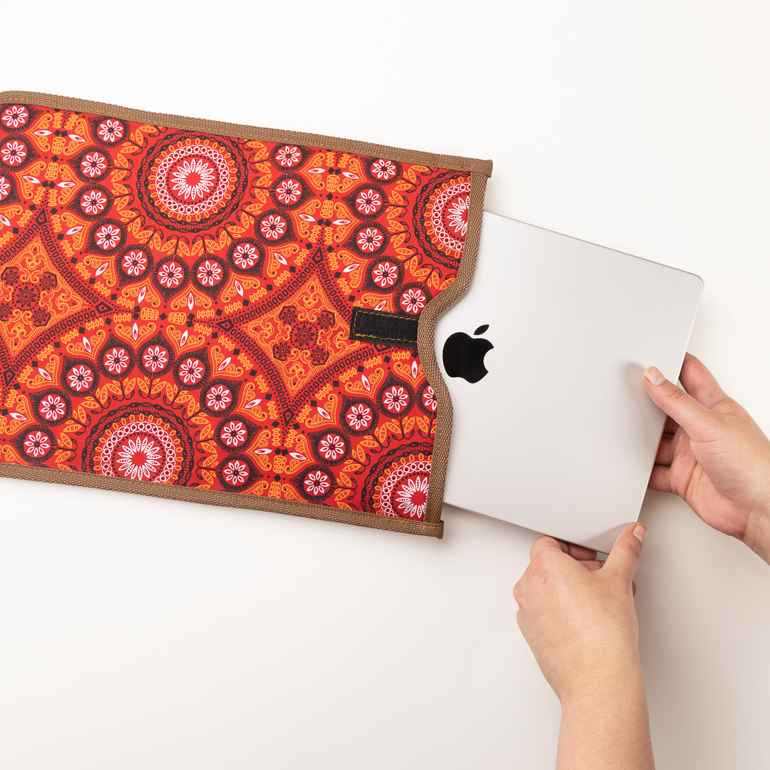 Unisex Shwe Lap Top Sleeve